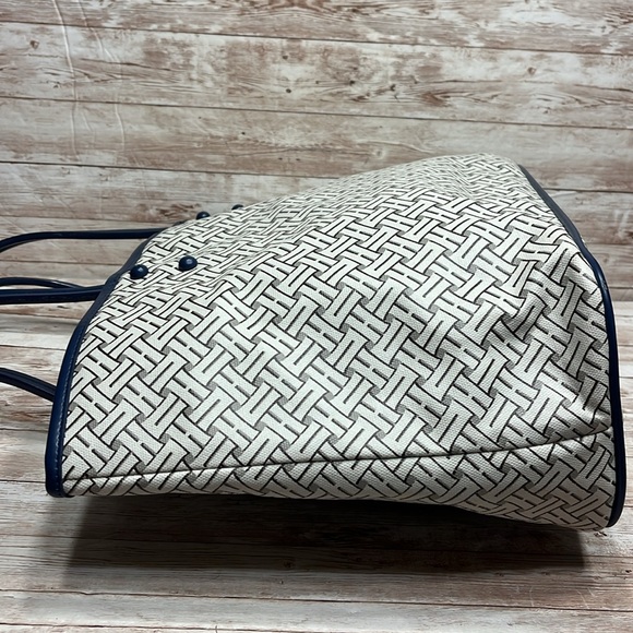 Cole Haan Large Ivory Tote - Picture 5 of 12